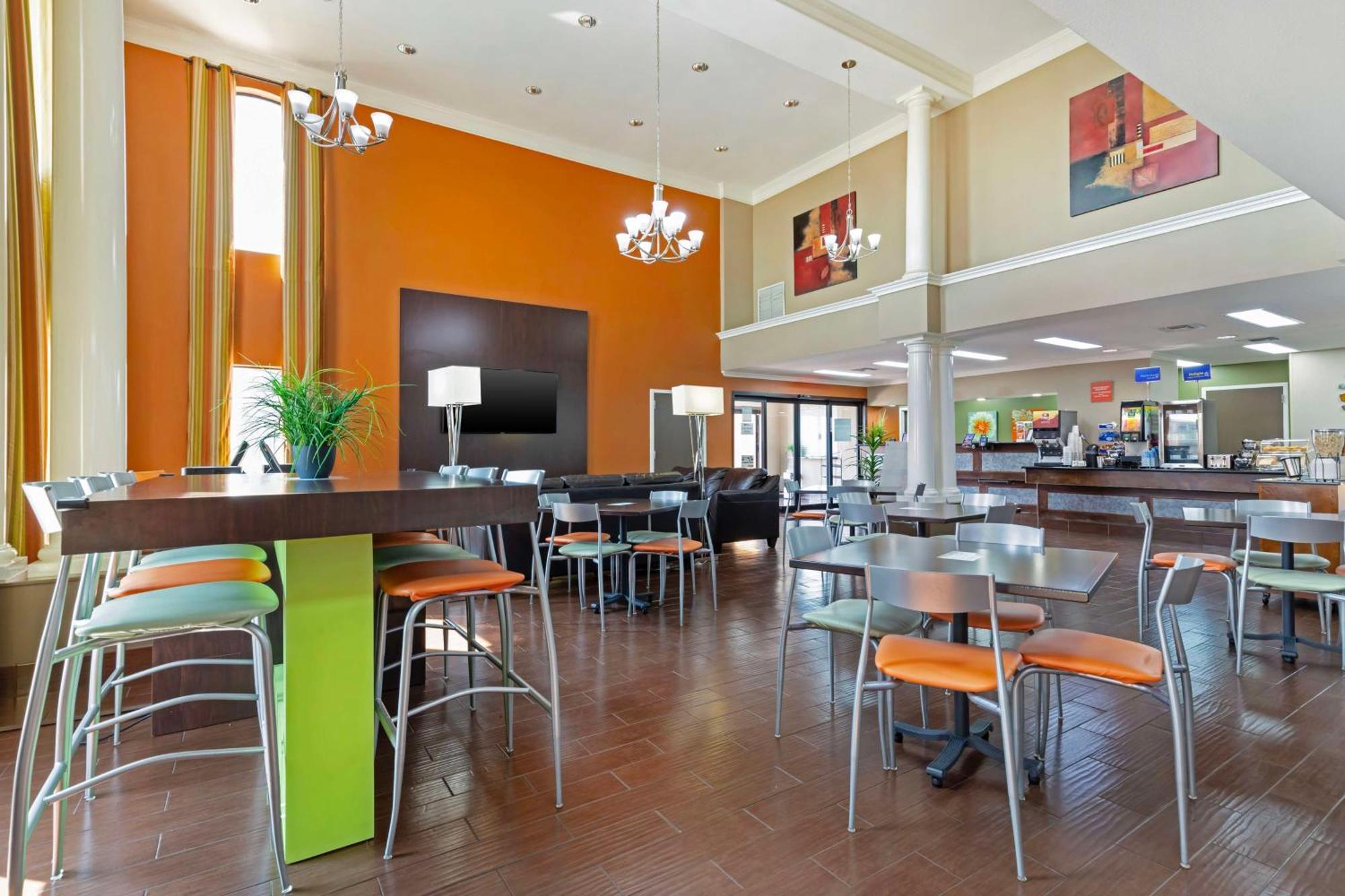 Best Western Inn & Suites New Braunfels Exteriör bild