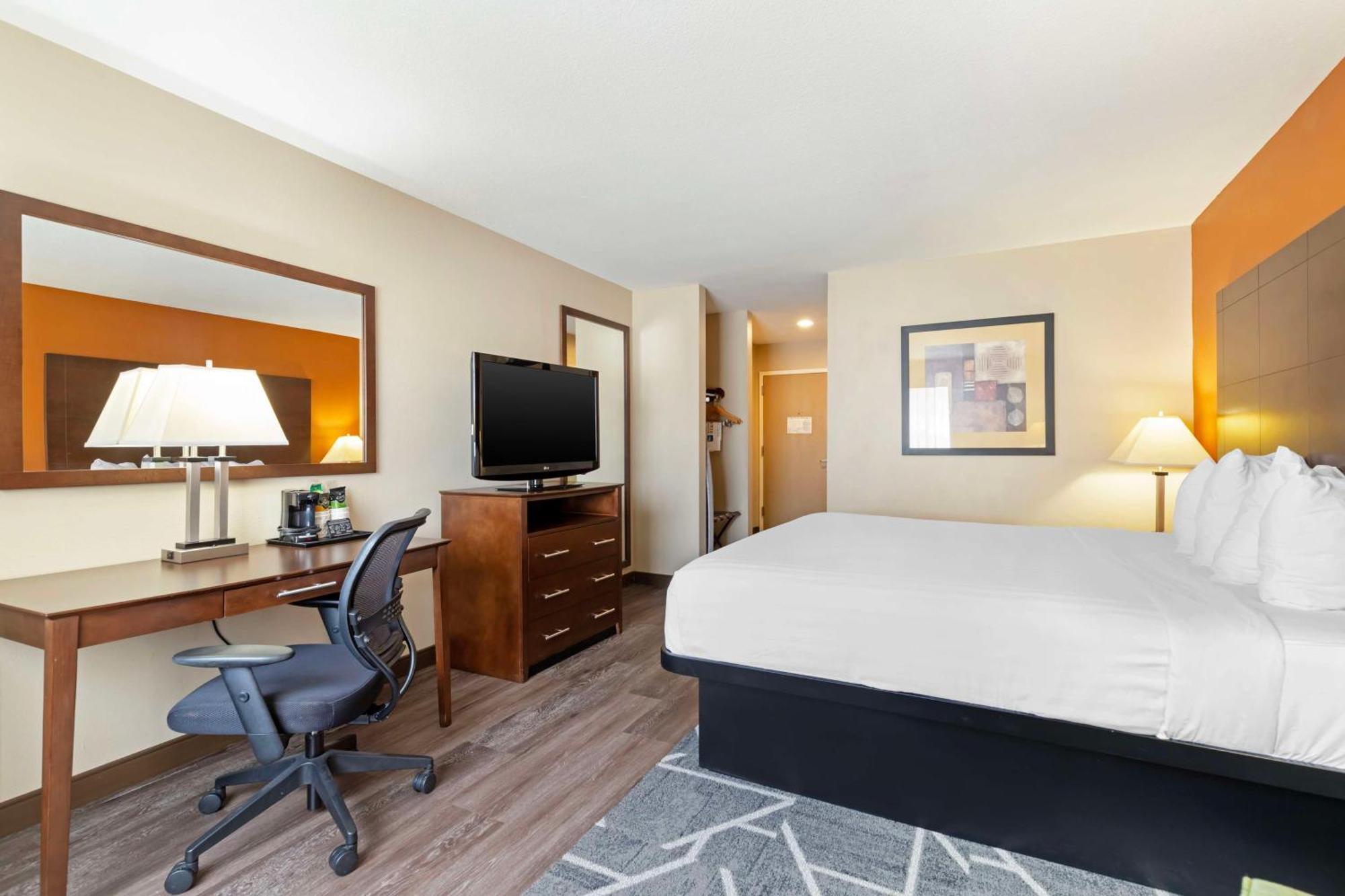Best Western Inn & Suites New Braunfels Exteriör bild